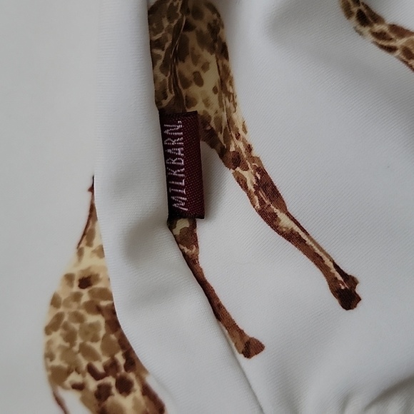 Ruffled Cross Back Swimsuit - Picture 6 of 8